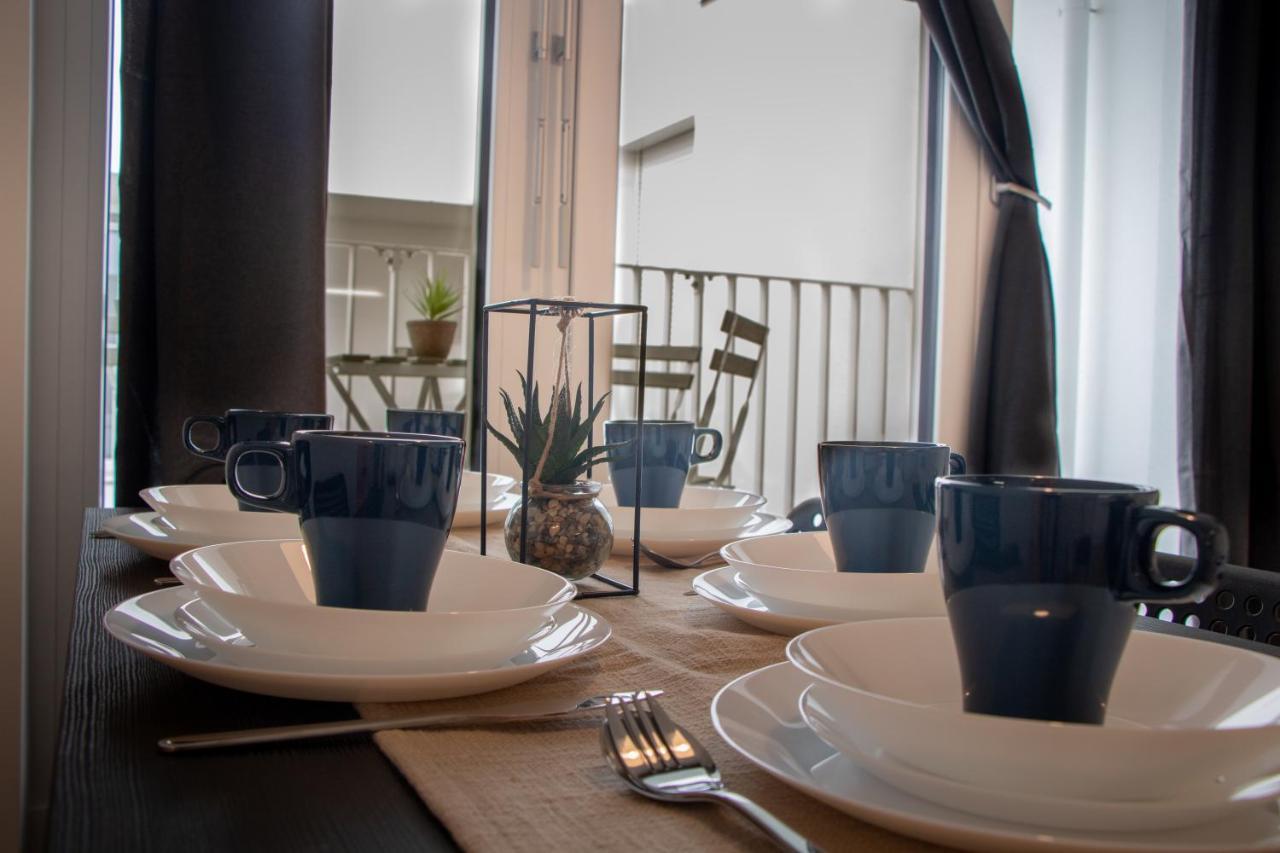 Flat2Go Modern Apartments - Harmony Of City And Nature Wien Exteriör bild